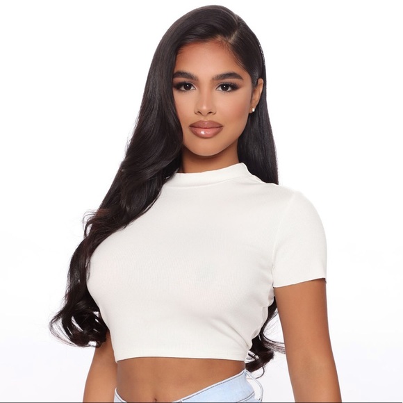 Fashion Nova Tops - Cropped white top